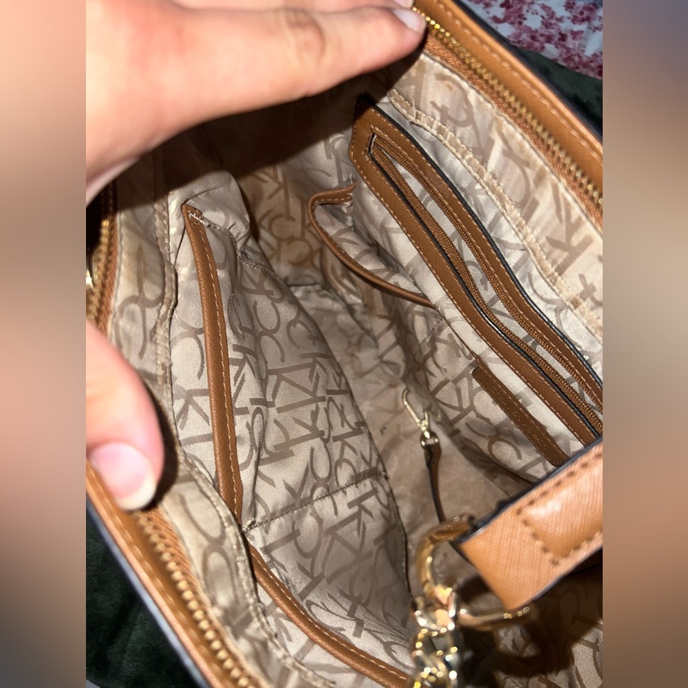 Calvin Klein Women’s Handbags (Preowned) Lot Of 2 - Picture 4 of 5